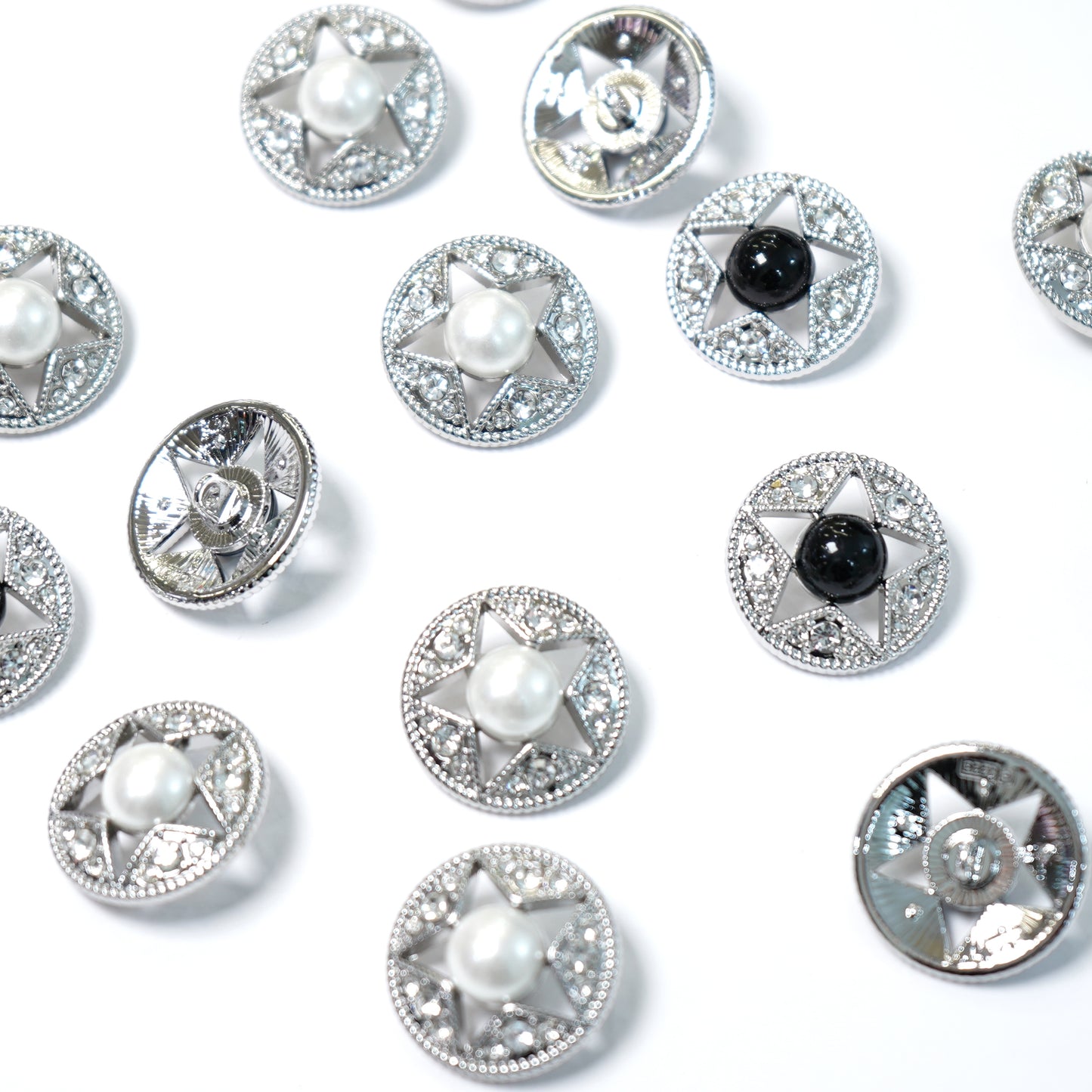 Rhinestone Pearl Button 204-09