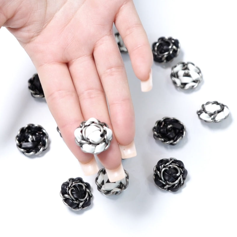 Metal Button 204-25