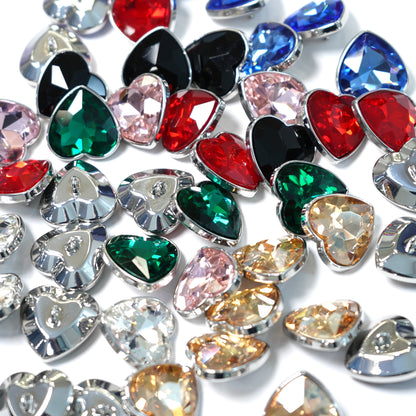 Rhinestone Heart Button 20.31mm x 20.27mm 204-03