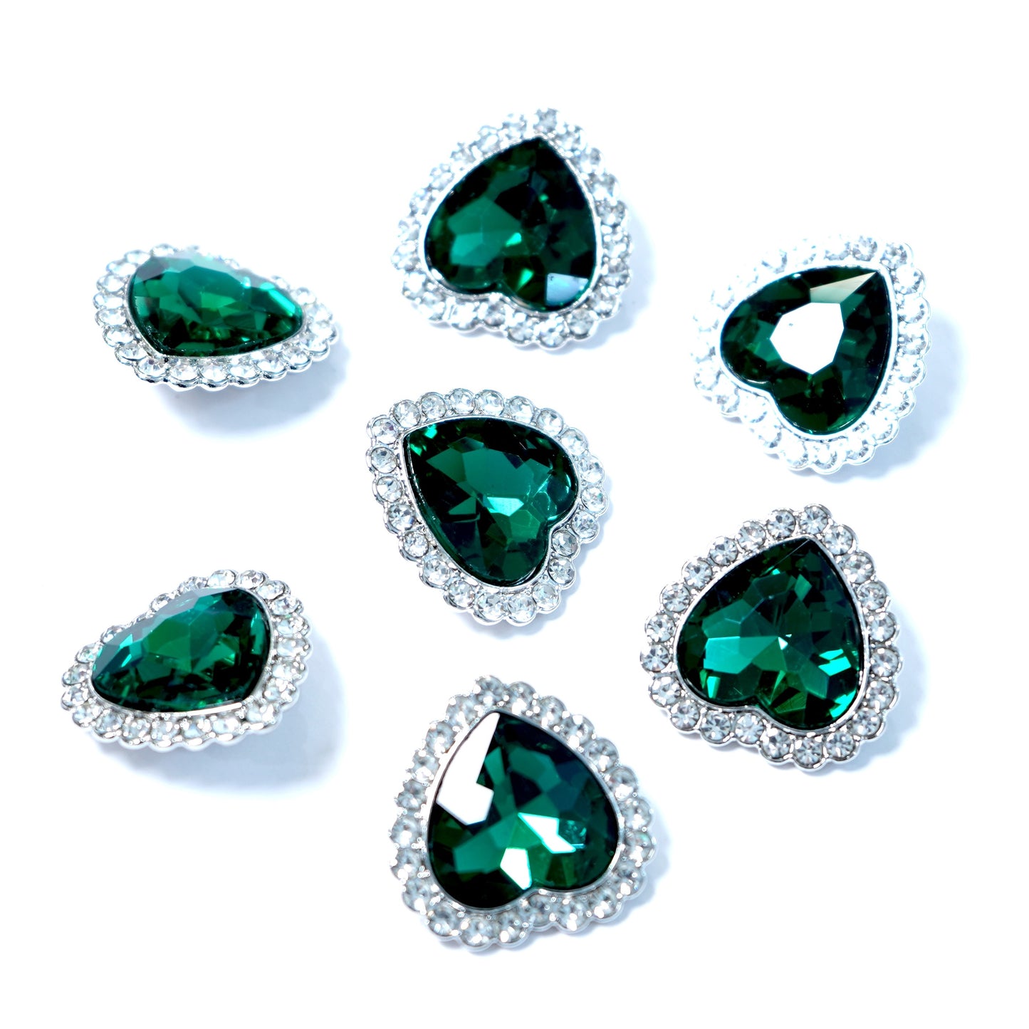 Rhinestone Heart Button 24.87mm x 26.06mm 204-04