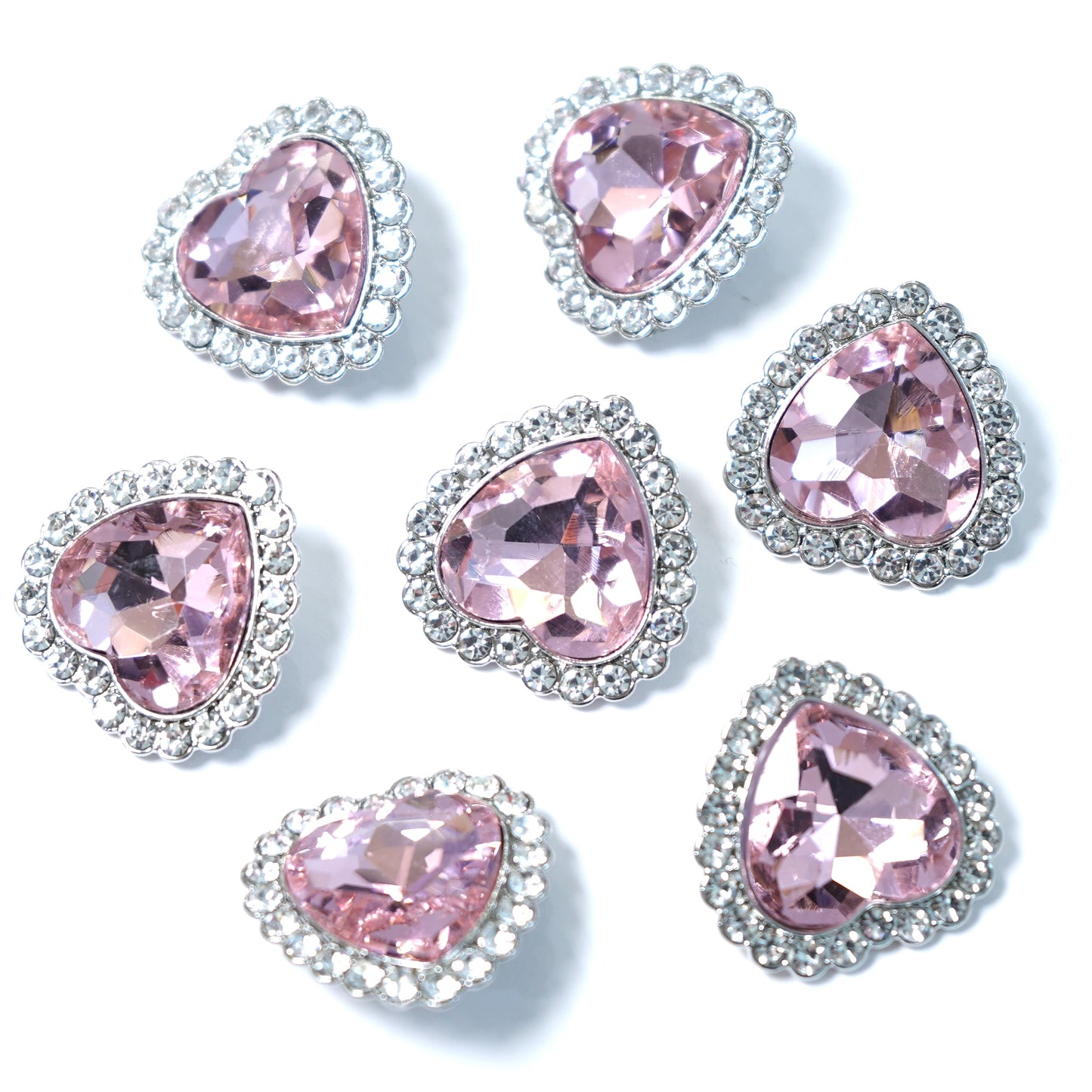 Rhinestone Heart Button 24.87mm x 26.06mm 204-04