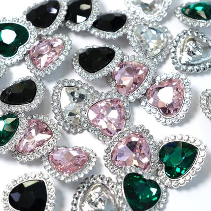 Rhinestone Heart Button 24.87mm x 26.06mm 204-04