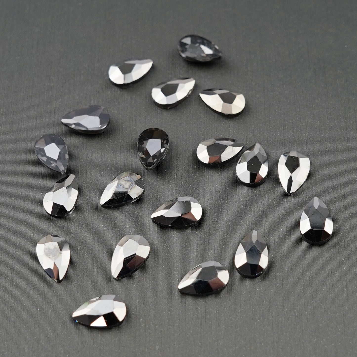 Tear Drop Shape Rhinestone 5x8mm NON Hot-fix Mini Bag -2159-