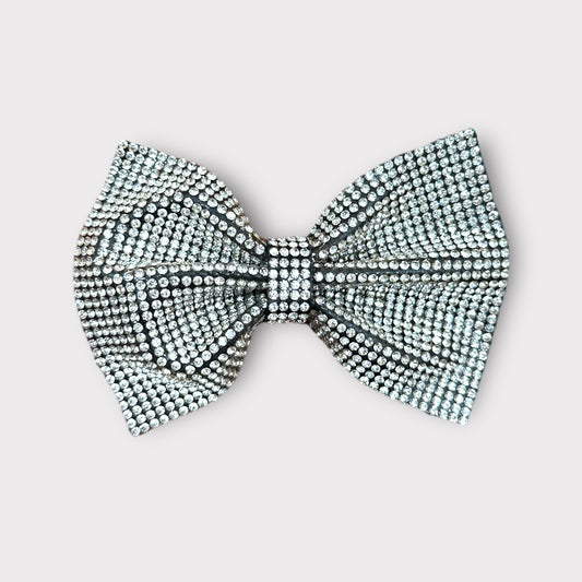 Rhinestones Bow sew on 2410