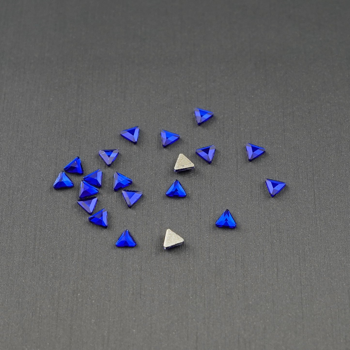 Triangle shape Rhinestone 3x10mm NON Hot-fix Mini Bag -2253-