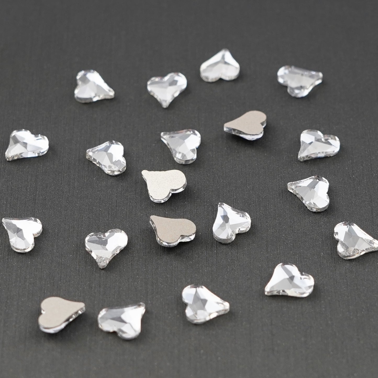 Curvy Heart 6x7mm NON Hot-fix Mini Bag 2572