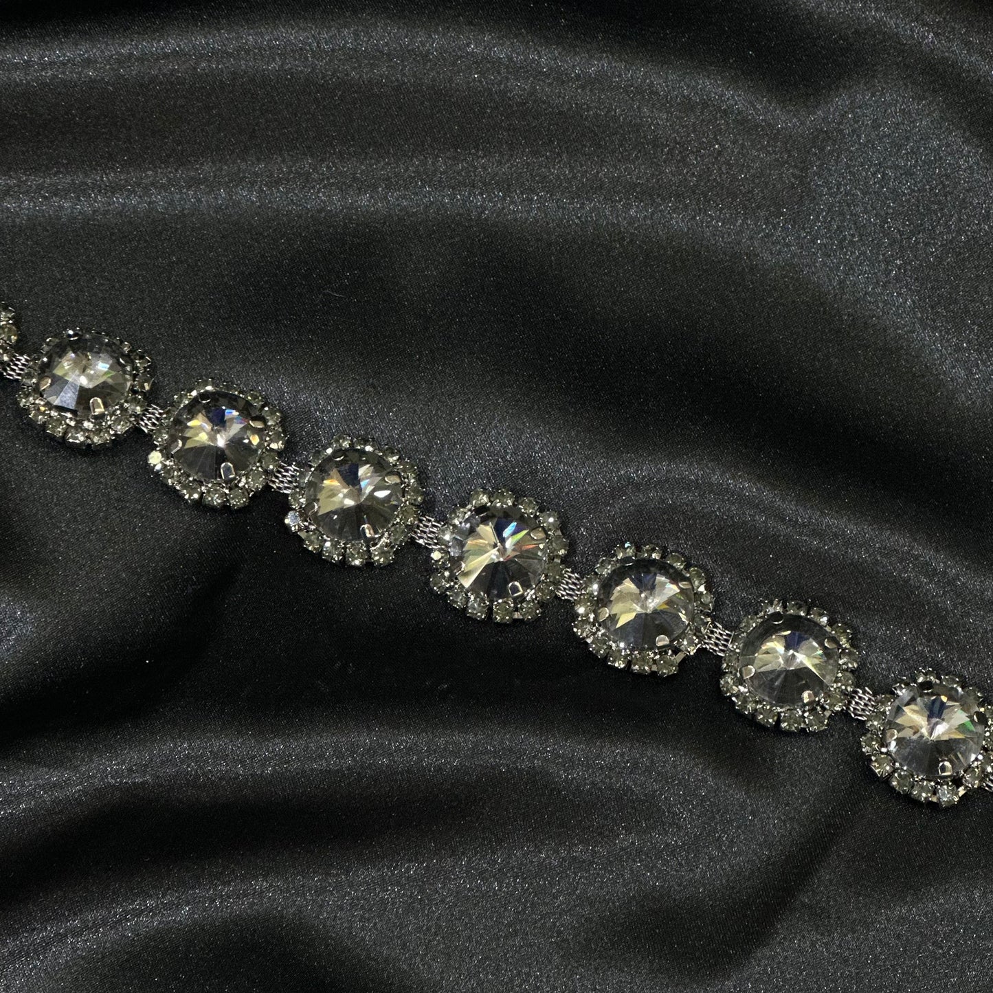 Pointy Sunflower rhinestone trim LA-323 by yard